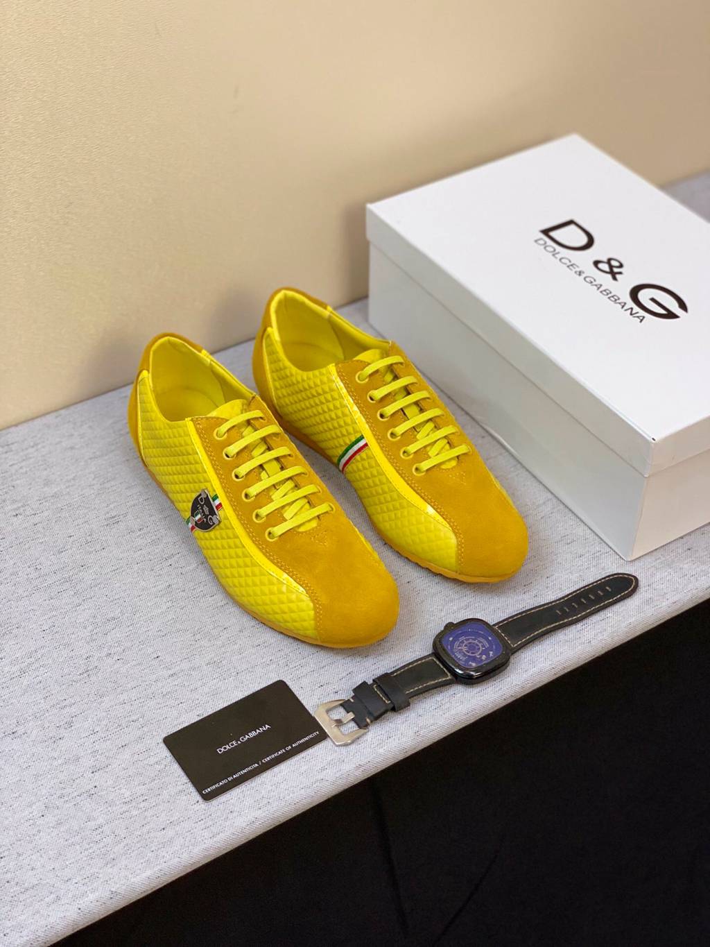 D*G sneaker